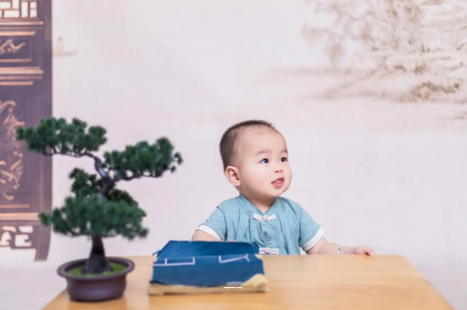 禹州宝宝喊肚子疼怎么回事